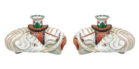 Portugal Vista Alegre - Coppia di candelieri con elefanti