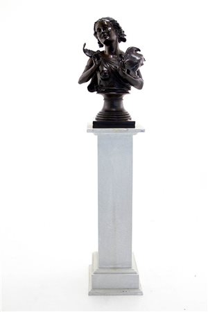 Julien Caussè - Scultura raffigurante l'allegoria della poesia