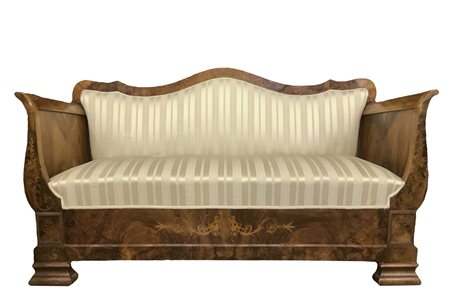 Divano a barca in legno di radica di noce nello stile Carlo X, late 19°  secolo