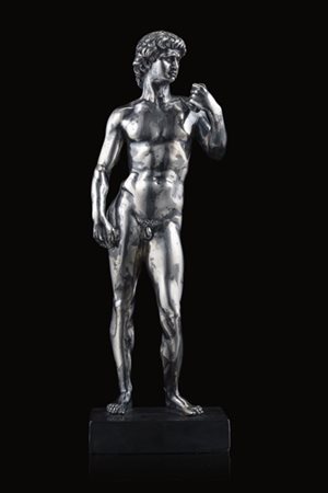 Argentiere del secolo XX "David" da Michelangelo. Scultura in argento a tutto t