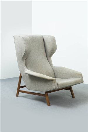 GIANFRANCO FRATTINI<BR>Poltrona mod. 977