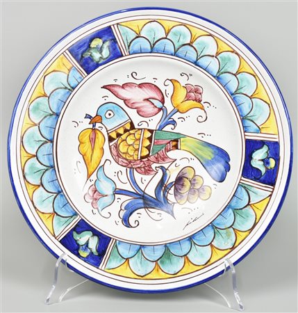 PIATTO IN CERAMICA DI GUBBIO piatto in ceramica di Gubbio decorato con...