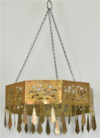 PARALUME IN LAMINA DI OTTONE TRAFORATA in stile orientale diam cm 20