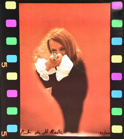 Niki de Saint Phalle AUTORITRATTO. DA LA VALISE DES NOUVEAUX REALISTES...