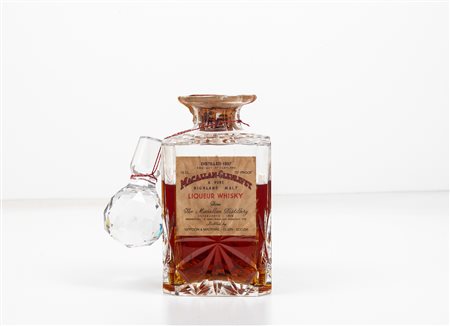Macallan-Glenlivet, Gordon & Macphail, Pure Highland Malt Scotch Whisky Decanter