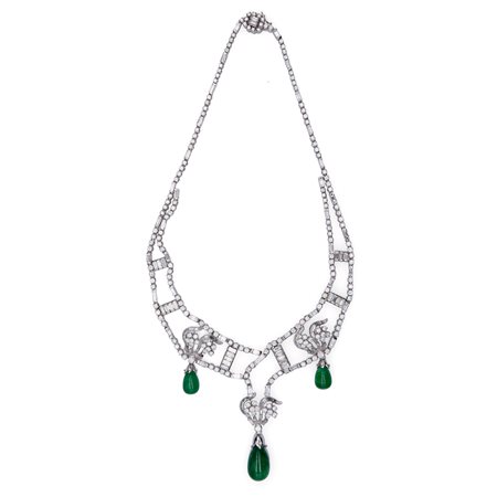 Collier in oro bianco, diamanti e smeraldi brasiliani