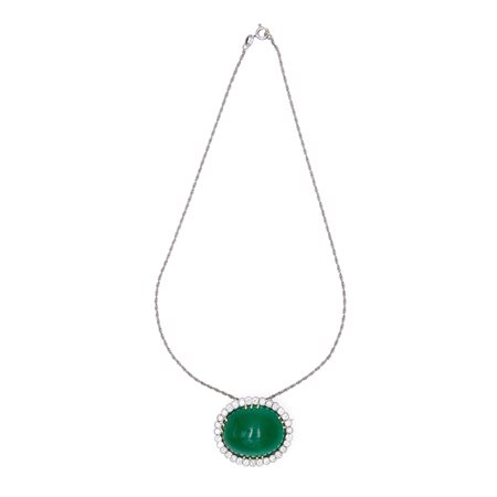 Importante pendente con smeraldo cabochon e diamanti
