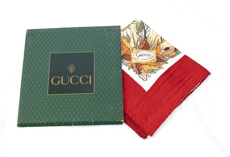 GUCCI                                 FOULARD IN SETA                    anni 80