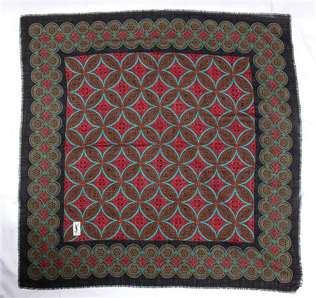 YVES SAINT LAURENT  GRANDE SCIARPA IN LANA fine anni 80