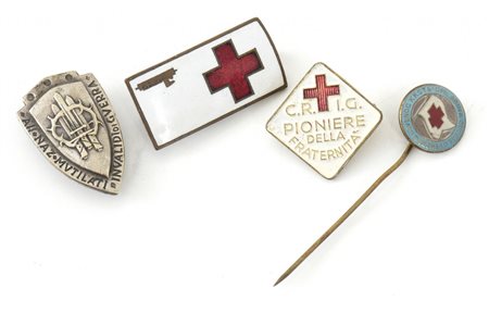 Italia, Regno
Lotto di 4 distintivi