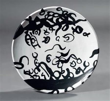 Carla Accardi Trapani 1924 Bianco Nero, 1981 Piatto in ceramica, cm. 41,8 ø...
