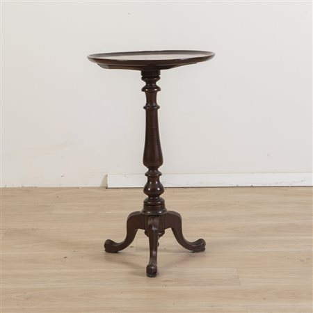 Tavolo occasionale in mogano