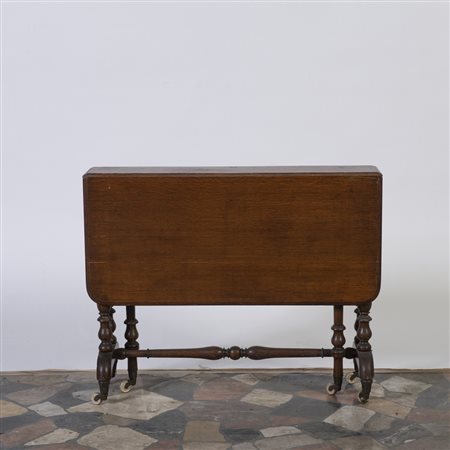 Tavolo a bandelle in rovere