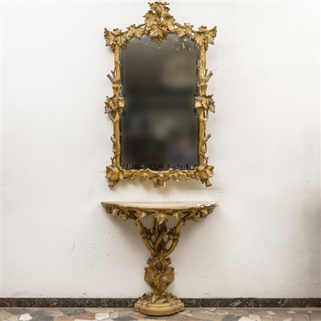 Consolle con piano in marmo e specchiera, in legno intagliato e dorato