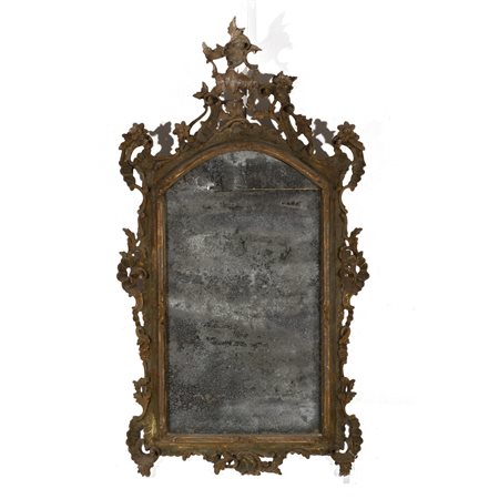 Specchiera in legno intagliato e dorato