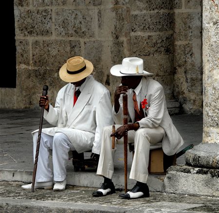 SALVATORE VALENTE, Cuba Havana Abiti in Festa, 2006
