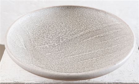 CARLO ZAULI (Faenza 1926 - 2002) Piatto in ceramica smaltata. Cm Ø 36. Opera...