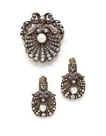 Demi-parure in oro e argento a conchiglia stilizzata con diamanti old mine, mez