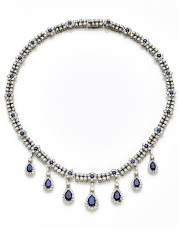 Collier in oro bianco con diamanti rotondi per complessivi ct. 25,00 circa, zaf