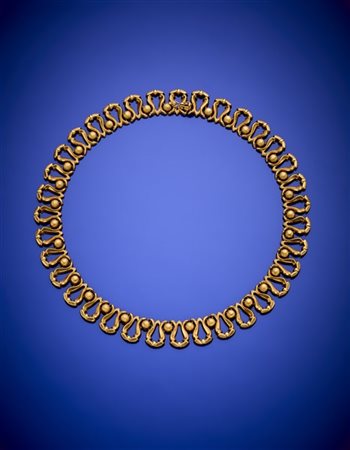 Collier modulare in oro giallo lucido e zigrinato, g 48,30 circa, lungh. cm 43,