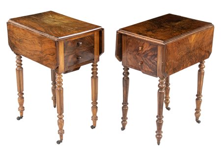 Due comodini francesi in noce - XIX secolo
