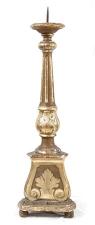 Torciere italiano in legno dorato - Italia meridionale, XVIII secolo
