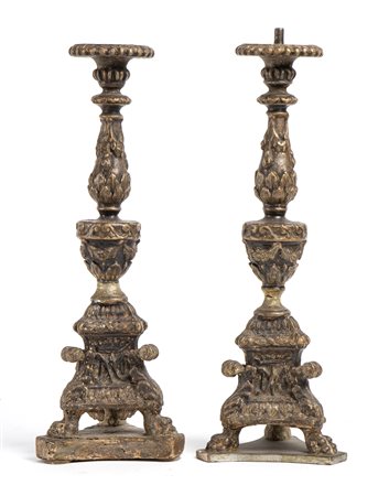 Coppia di torcieri italiani in legno dorato - XVIII secolo