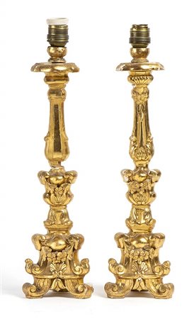 Coppia di torcieri italiani in legno dorato - XVIII secolo