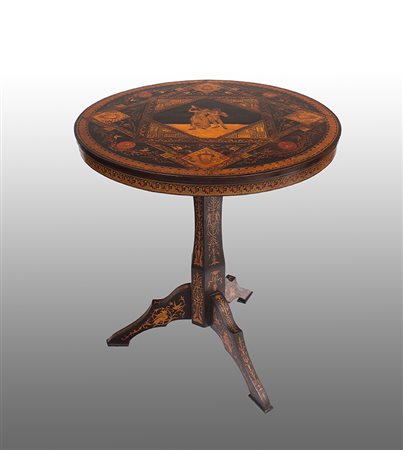 Tavolino italiano intarsiato - sorrentino -  Sorrento, XIX secolo,  attribuito alla bottega dell’ebanista MICHELE GRANDEVILLE