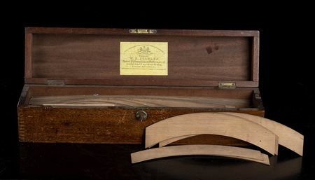 ASTUCCIO CURVE IN LEGNO PER TRACCIARE ROTAIE 