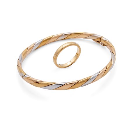 Bracciale e fede in oro