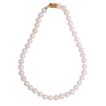 Collana di perle con chiusura in oro