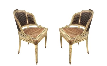 DUE POLTRONCINE LACCATE CON SPALLIERA E PIANO IN PAGLIA DI VIENNA, 19° Secolo