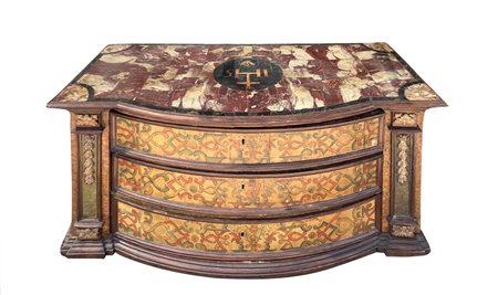 Mobile sacrestia Luigi XIV, laccato e dorato., Fine 17° / 18° Secolo