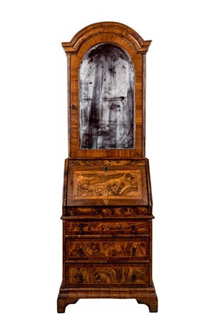 Bureau-trumeau in stile veneto del Settecento