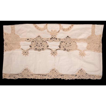 COPRITAVOLO in lino écru con ricami