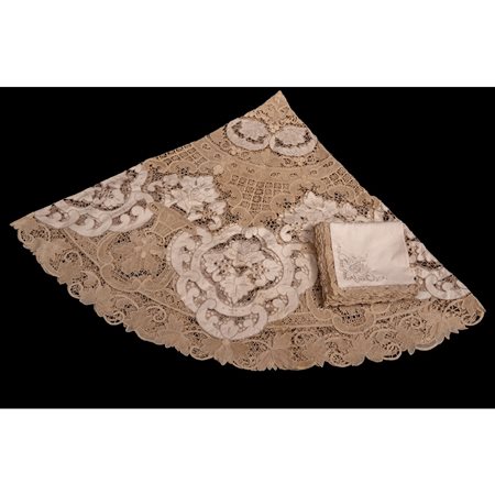 TOVAGLIA TONDA CON 8 TOVAGLIOLI