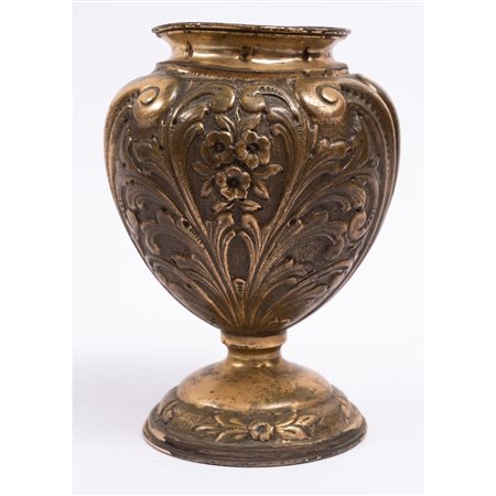 VASO in metallo argentato