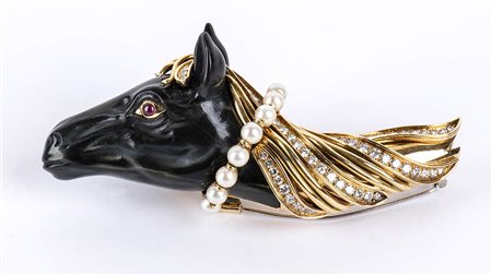 Spilla in oro, onice, diamanti, perle e rubini 