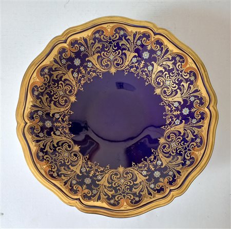 ROSENTHAL - Alzata in porcellana decorata in blu e oro h.cm.7 diametro cm.29