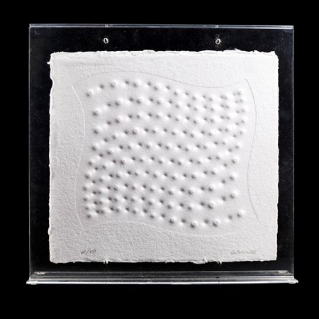 Enrico Castellani, Superficie II, 1995