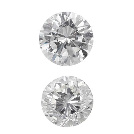 Solitaire taglio brillante di ct 1.07, colore K, clarity VS1, fluorescence very strong blue e solitaire taglio brillante di ct 1.12, colore I, clarity VVS2, strong blue