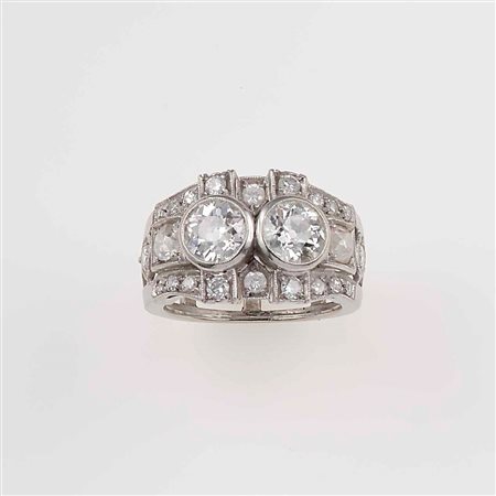 Anello con diamanti di vecchio taglio per ct 1.20 circa