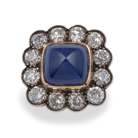 Anello con zaffiro Burma taglio cabochon di ct 11.83