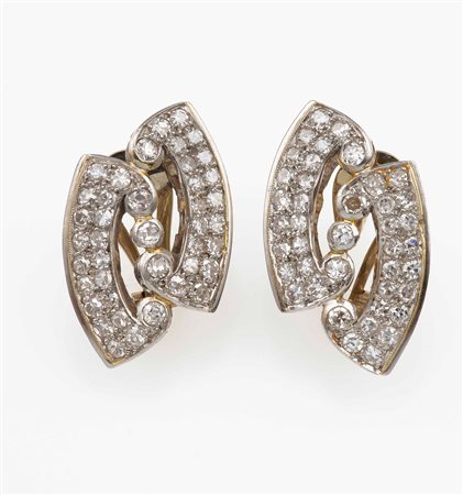 Orecchini con diamanti taglio huit-huit