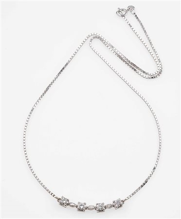 Girocollo con diamanti taglio brillante e taglio navette per ct 1.20 circa