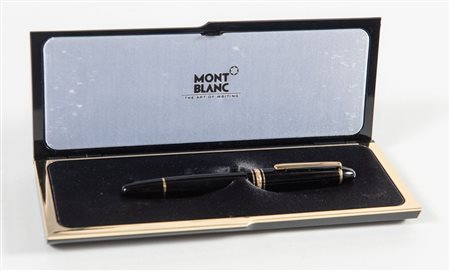 MONT BLANC Penna stilografica modello Meisterstuck 146. Corredata di scatola...