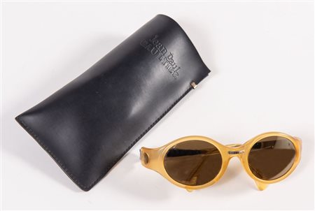 JEAN PAUL GAUTIER Occhiali da sole con montatura gialla modello Steampunk...