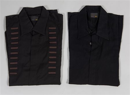 FENDI Lotto composto da due camicie in cotone sui toni del del nero....
