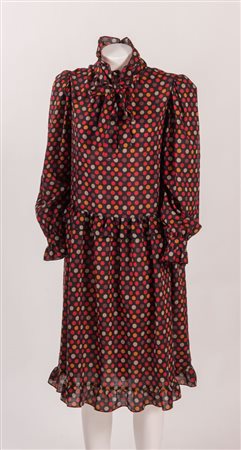 YVES SAINT LAURENT Variation Abito in cotone a pois sui toni del nero, rosso...